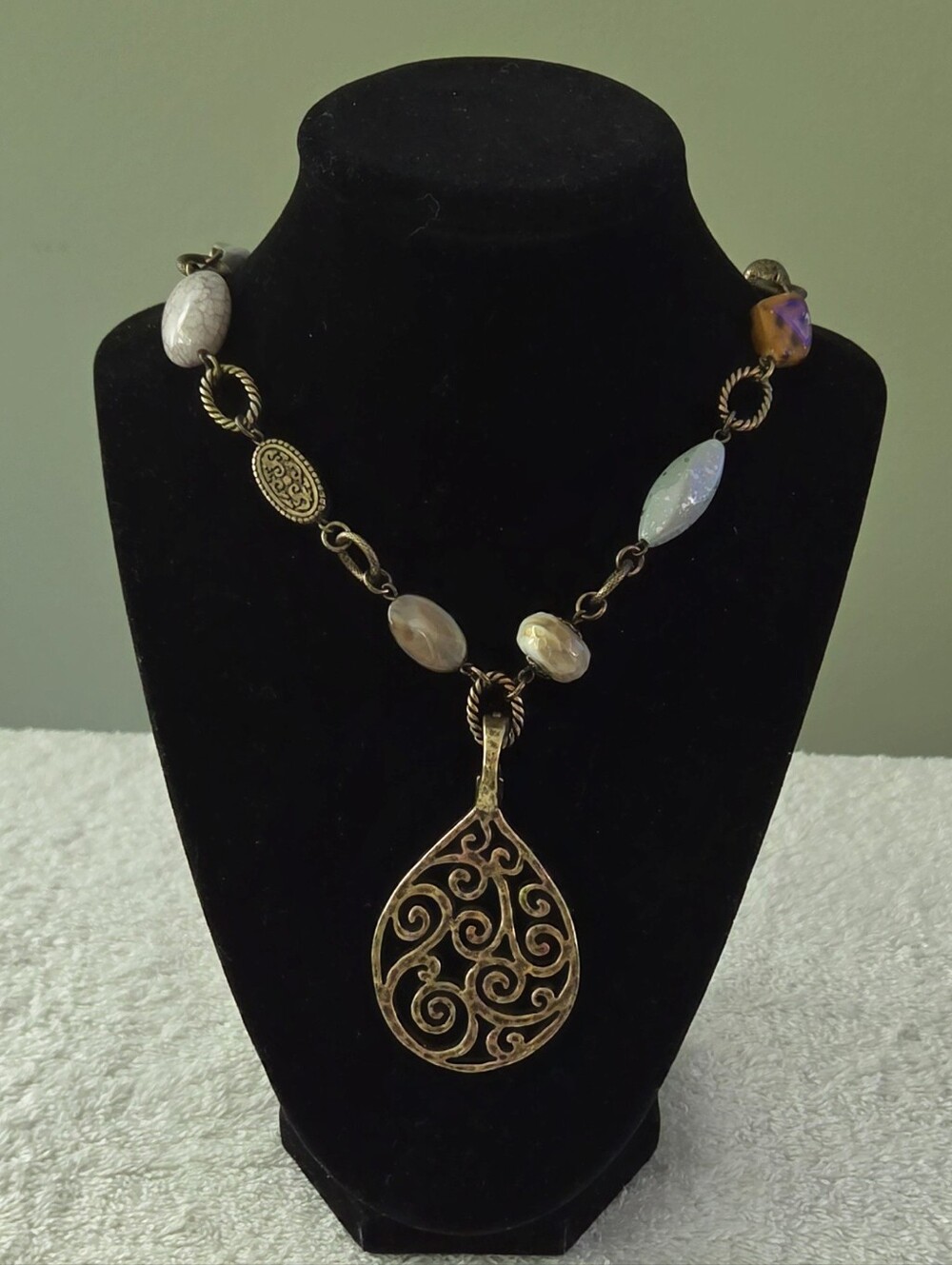 Premier Designs Wild At Heart Necklace Brass Filigree Teardrop Pendant Boho 36"